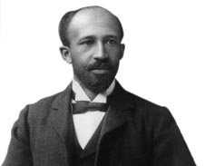 W.E.B. DU BOIS:A BIOGRAPHY IN FOUR VOICES